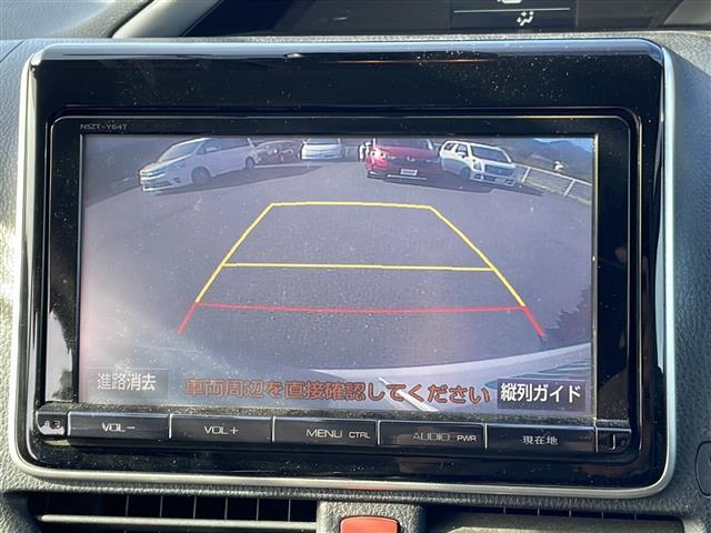 ヴォクシー ZS 煌 純正SDナビ(NSZT-Y64T)CDDVDBTフルセグテレビバックカメラフリップダウンモニターアイドリングストッププッシュスタート両側パワースライドドアETC純正LEDヘッドライト(3枚目)