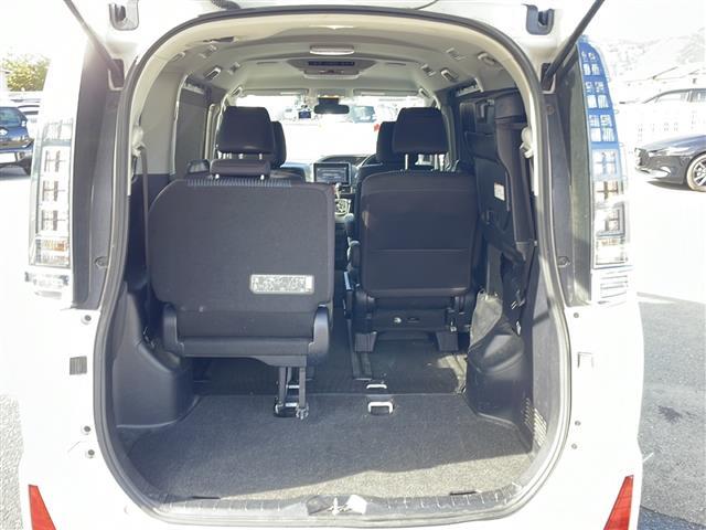 ヴォクシー ZS 煌 純正SDナビ(NSZT-Y64T)CDDVDBTフルセグテレビバックカメラフリップダウンモニターアイドリングストッププッシュスタート両側パワースライドドアETC純正LEDヘッドライト(19枚目)