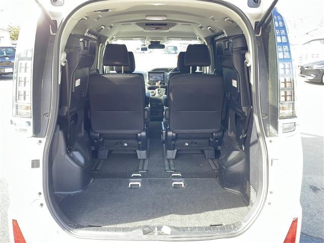 ヴォクシー ZS 煌 純正SDナビ(NSZT-Y64T)CDDVDBTフルセグテレビバックカメラフリップダウンモニターアイドリングストッププッシュスタート両側パワースライドドアETC純正LEDヘッドライト(21枚目)