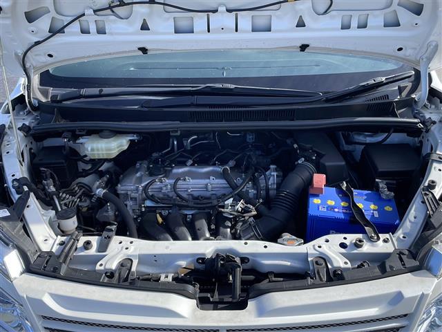 ヴォクシー ZS 煌 純正SDナビ(NSZT-Y64T)CDDVDBTフルセグテレビバックカメラフリップダウンモニターアイドリングストッププッシュスタート両側パワースライドドアETC純正LEDヘッドライト(40枚目)