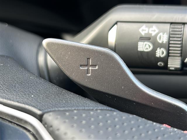 NX NX350h Fスポーツ 純正ナビ ムーンルーフ マークレビンソン 全方位カメラ パワーバックドア 三眼フルLEDオートライト LEDフォグランプ レザーシート メモリ付きパワーシート シートベンチレーション ビルトインETC(16枚目)