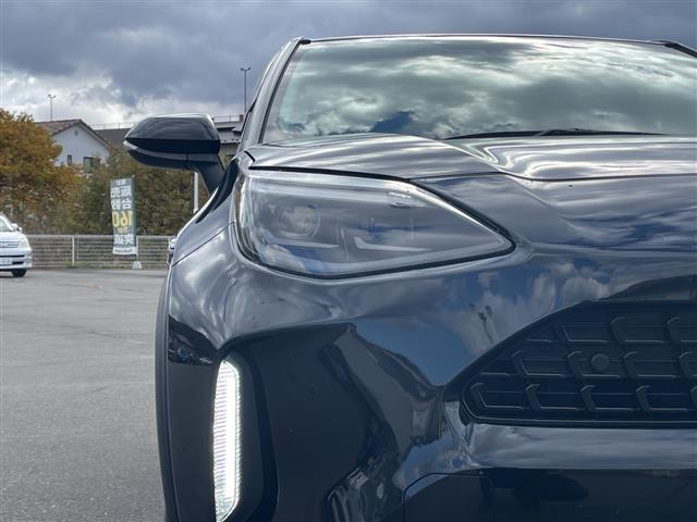 ヤリスクロス ハイブリッドZ 純正ディスプレイオーディオ フルセグ バックカメラ ETC スマートキー LEDライト 4WD ハーフレザー シートヒーター パワーシート コーナーセンサー レーダークルーズコントロール(5枚目)