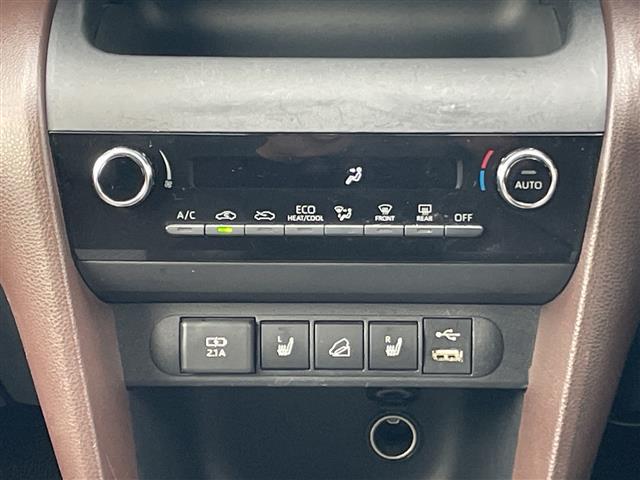 ヤリスクロス ハイブリッドZ 純正ディスプレイオーディオ フルセグ バックカメラ ETC スマートキー LEDライト 4WD ハーフレザー シートヒーター パワーシート コーナーセンサー レーダークルーズコントロール(16枚目)