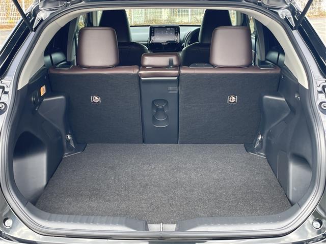 ヤリスクロス ハイブリッドZ 純正ディスプレイオーディオ フルセグ バックカメラ ETC スマートキー LEDライト 4WD ハーフレザー シートヒーター パワーシート コーナーセンサー レーダークルーズコントロール(18枚目)