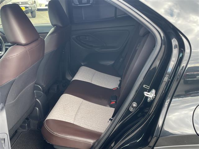 ヤリスクロス ハイブリッドZ 純正ディスプレイオーディオ フルセグ バックカメラ ETC スマートキー LEDライト 4WD ハーフレザー シートヒーター パワーシート コーナーセンサー レーダークルーズコントロール(22枚目)