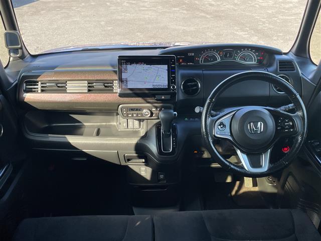 Ｎ－ＢＯＸカスタム Ｇ・スロープＬホンダセンシング　純正ナビ　フルセグ　バックカメラ　ステアリングスイッチ　ビルトインＥＴＣ　フロント席シートヒーター　ホンダセンシング　両側パワースライドドア　車椅子リアスロープ　電動ウィンチ　ＬＥＤライト（42枚目）