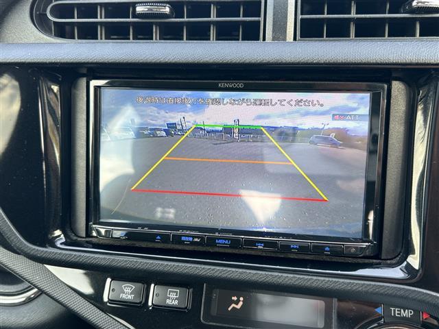 アクア Ｇ　Ｇ’ｓ　社外ナビ　ドライブレコーダー　ステアリングリモコン　純正アルミホイール　リモコンキー　横滑り防止機能　ハーフレザー　ＬＥＤライト　片側シートヒーター（5枚目）