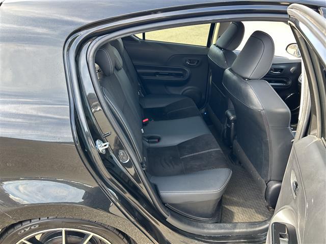 アクア Ｇ　Ｇ’ｓ　社外ナビ　ドライブレコーダー　ステアリングリモコン　純正アルミホイール　リモコンキー　横滑り防止機能　ハーフレザー　ＬＥＤライト　片側シートヒーター（23枚目）