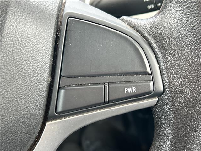 スペーシア ハイブリッドＧ　４ＷＤ　レーダーブレーキサポート　プッシュスタート　ドライバー席シートヒーター　レーンキープアシスト　横滑り防止機能　オートライト　衝突軽減システム（10枚目）