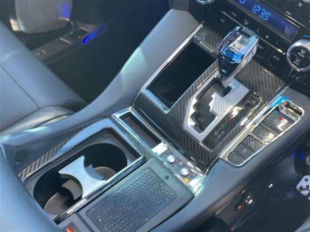 アルファードハイブリッド ＳＲ　Ｃパッケージ　純正ナビ　４ＷＤ　ツインムーンルーフ　パワーシート　クルーズコントロール　デジタルインナーミラー　パワーバックドア　モデリスタエアロ　ＪＢＬサウンドシステム　後席フィリップダウンモニター（9枚目）