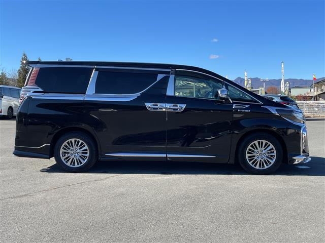 アルファードハイブリッド ＳＲ　Ｃパッケージ　純正ナビ　４ＷＤ　ツインムーンルーフ　パワーシート　クルーズコントロール　デジタルインナーミラー　パワーバックドア　モデリスタエアロ　ＪＢＬサウンドシステム　後席フィリップダウンモニター（35枚目）