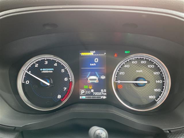 フォレスター アドバンス　４ＷＤ　アイサイト　ハーフレザーシート　ステアリングヒーター　ＥＴＣ　ドライブレコーダー　クルーズコントロール　前席両側シートヒーター　ステアリングリモコン　スマートキー　プッシュスタート（3枚目）