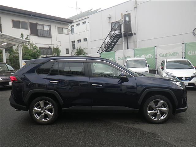 ＲＡＶ４ Ｇ　ＵＳＢ接続　追従走行　ソナー　革Ｓ　シートＨ　車線逸脱警告　ＡＨＢ　２．０ＥＴＣ　オートライト　Ｂカメラ　ルーフレール　パワーウインドウ　カーテンエアバック　運転席パワーシート　イモビライザー　ナビ（4枚目）
