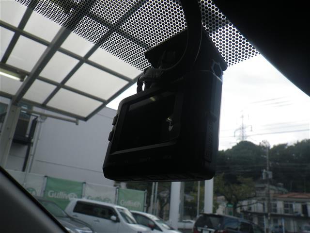 ＲＡＶ４ Ｇ　ＵＳＢ接続　追従走行　ソナー　革Ｓ　シートＨ　車線逸脱警告　ＡＨＢ　２．０ＥＴＣ　オートライト　Ｂカメラ　ルーフレール　パワーウインドウ　カーテンエアバック　運転席パワーシート　イモビライザー　ナビ（37枚目）