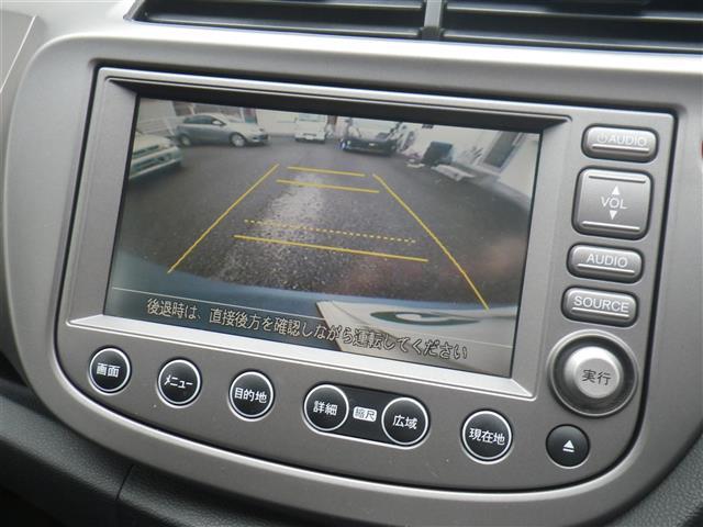 フィット G 運転席助手席エアバッグ ナビ・TV Bモニター 1セグTV キーレスリモコン ETC車載器 盗難防止システム エアコン DVD再生 ABS パワーウィンドウ パワステ HDDナビ 運転席エアバッグ(21枚目)