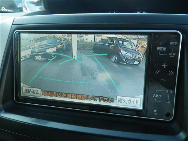 ノア Ｘ　スマートエディション　ナビ＆ＴＶ　リアクーラー　キーレス　パワーウインドウ　スマートキー　ワンセグテレビ　３列シート　ＥＴＣ　パワーステアリング　盗難防止システム　オートライト　オートエアコン　ミュージックプレイヤー接続可（24枚目）