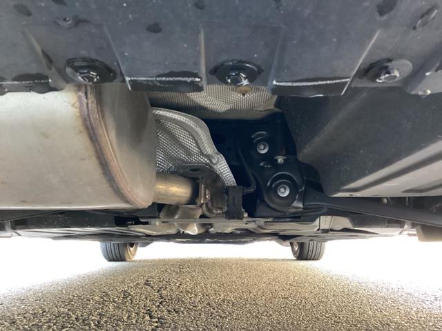 ＭＩＮＩ クーパー　・走行３万キロ台／エメラルドグレーｘブラックツートンカラー／ストリートスタイル／ＬＥＤライトＰＫＧ／カメラ＆パーキングアシストＰＫＧ／ペッパーＰＫＧ／純正ナビ／バックカメラ／Ｂｌｕｅｔｏｏｔｈ／ＥＴＣ（51枚目）