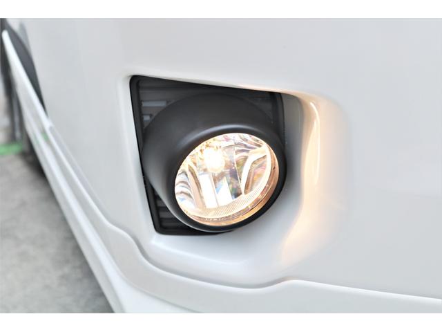 GL 6型 ガソリン 4WD フロントスポイラー オーバーフェンダー 17インチAW 1.15インチローダウン 内装架装Ver.1 ベッド施工 床張施工 テーブル SDナビ ETC(24枚目)