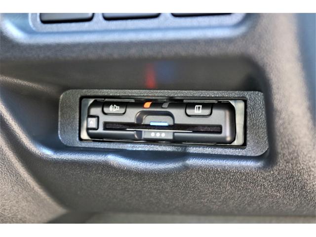 スーパーGL ダークプライムII 新車 4WD ディーゼル 黒 バンパーガード オーバーフェンダー 16インチAW LEDテールランプ 床張施工 8型SDナビ ビルトインETC(10枚目)