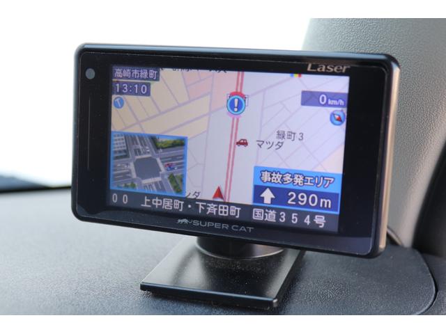 ハイエースワゴン ＧＬ　買取直販！Ｖｅｒ．１内装！！　フローリング施工　スライドテーブル　ベッドキット　アルティメットＬＥＤテールランプＴＹＰＥ２　ＤｅｌｆｉｎｏＬｉｎｅフロントスポイラー　オーバーフェンダー（35枚目）