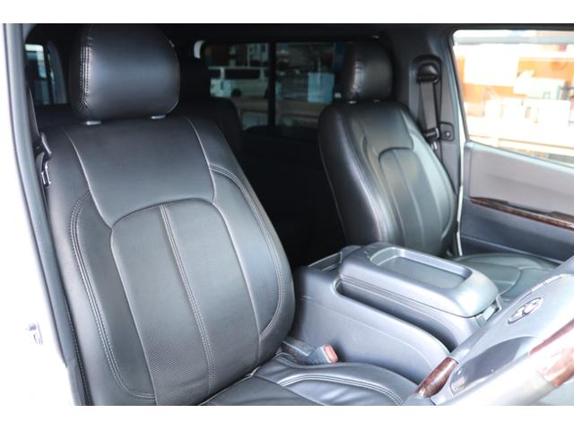 ハイエースバン ロングスーパーGL 買取直販 ベットキット付き! Ver1フロントスポイラー CRSリアスポイラー バルベロW-DEEPS17AW グッドイヤーナスカータイヤ ケンウッドフローティングナビ ルーフスピーカー(29枚目)