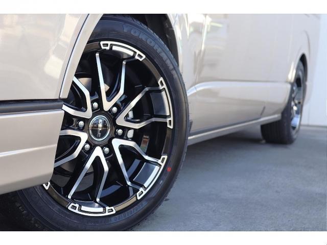 ハイエースワゴン グランドキャビン ALPINE BIG-X 12.8インチフリップダウンモニター スマートベッドキット 全席シートカバー完備 フットパネル Delf06 18AW YOKOHAMAパラダタイヤ 寒冷地仕様(9枚目)