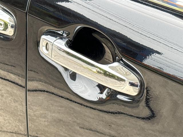エスクァイア Ｘｉ　Ｘｉ　ウェルキャブ　車いす１台積み＋５名　タイプＩＩ　サードシートなし　電動ウィンチ　電動固定装置　ナビ　バックカメラ　両側電動スライドドア　トヨタセーフティセンス　ＥＴＣ　ドラレコ　クルコン（38枚目）