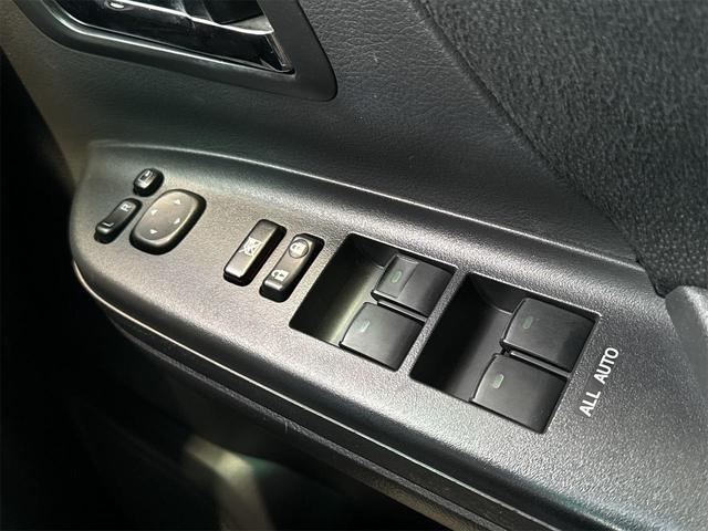 ヴェルファイア ２．４Ｚ　ウェルキャブ車　車椅子１基積み　タイプＩＩ　電動スロープ　電動ウィンチ　後席フリップダウンモニター　地デジＴＶ　ＤＶＤ再生可　ＥＴＣ（18枚目）