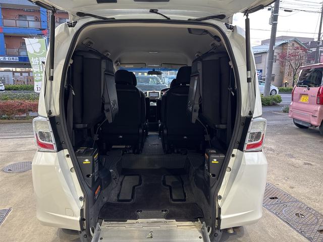 フリード G スローパー 車椅子1基積み 電動ウィンチ(リモコン付き) ナビ 地デジTV バックカメラ 片側電動スライド キーレス(6枚目)