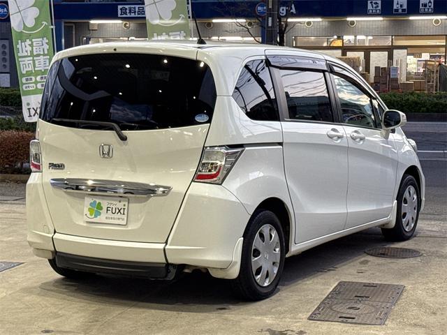 フリード G スローパー 車椅子1基積み 電動ウィンチ(リモコン付き) ナビ 地デジTV バックカメラ 片側電動スライド キーレス(14枚目)