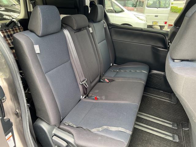 ノア Ｘ　ウェルキャブ　スロープ　タイプＩＩ　車椅子１台積み　後退防止装置　トヨタセーフティセンス　ナビ　バックカメラ　Ｂｌｕｅｔｏｏｔｈ接続　片側電動スライドドア（13枚目）
