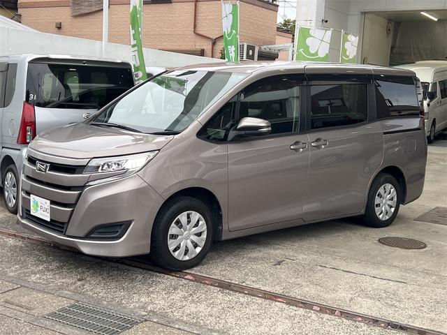 ノア Ｘ　ウェルキャブ　スロープ　タイプＩＩ　車椅子１台積み　後退防止装置　トヨタセーフティセンス　ナビ　バックカメラ　Ｂｌｕｅｔｏｏｔｈ接続　片側電動スライドドア（15枚目）