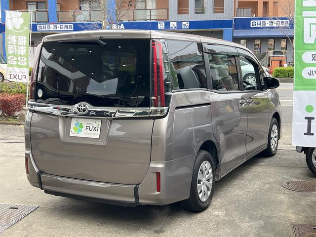 ノア Ｘ　ウェルキャブ　スロープ　タイプＩＩ　車椅子１台積み　後退防止装置　トヨタセーフティセンス　ナビ　バックカメラ　Ｂｌｕｅｔｏｏｔｈ接続　片側電動スライドドア（18枚目）