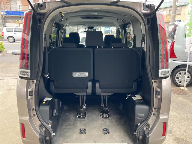 ノア Ｘ　ウェルキャブ　スロープ　タイプＩＩ　車椅子１台積み　後退防止装置　トヨタセーフティセンス　ナビ　バックカメラ　Ｂｌｕｅｔｏｏｔｈ接続　片側電動スライドドア（21枚目）