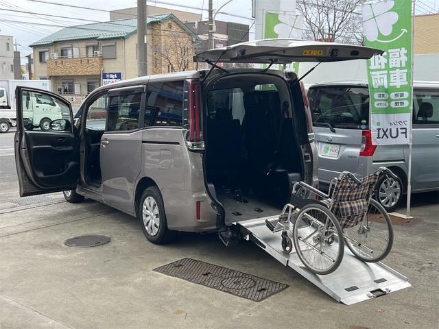 ノア Ｘ　ウェルキャブ　スロープ　タイプＩＩ　車椅子１台積み　後退防止装置　トヨタセーフティセンス　ナビ　バックカメラ　Ｂｌｕｅｔｏｏｔｈ接続　片側電動スライドドア（55枚目）