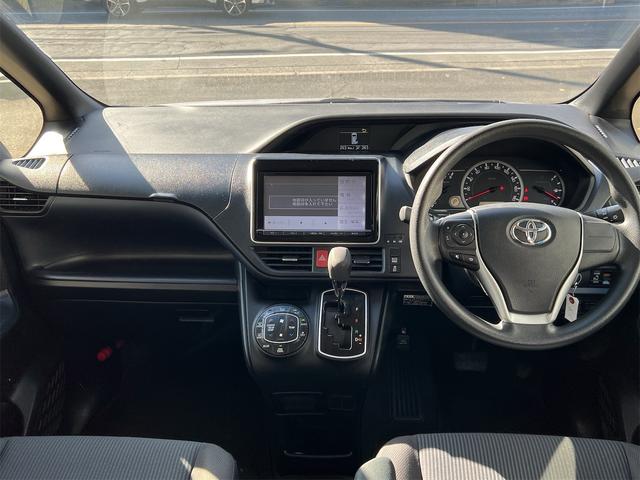 ノア X ウェルキャブ 電動スロープ タイプI 車椅子1基積み 電動ウィンチ(リモコン付き) 電動固定装置 ナビTV バックカメラ ETC 後席モニター Bluetooth接続 DVD再生可(4枚目)