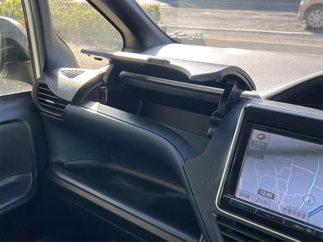 ノア X ウェルキャブ 電動スロープ タイプI 車椅子1基積み 電動ウィンチ(リモコン付き) 電動固定装置 ナビTV バックカメラ ETC 後席モニター Bluetooth接続 DVD再生可(29枚目)