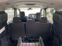 Ｘ　ウェルキャブ　スロープ　タイプＩＩ　車椅子１台積み　後退防止装置　トヨタセーフティセンス　ナビ　バックカメラ　Ｂｌｕｅｔｏｏｔｈ接続　片側電動スライドドア（10枚目）