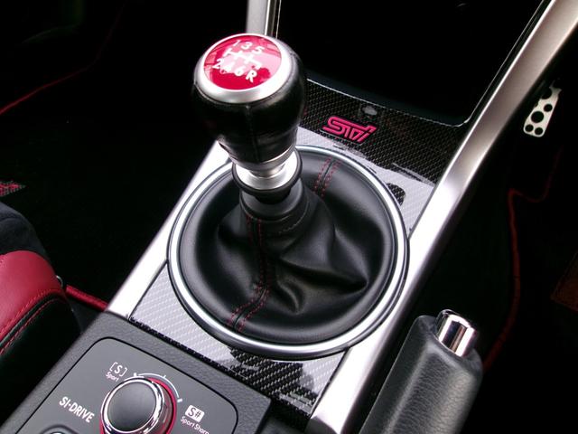 ＷＲＸ ＳＴＩ ＳＴＩ　タイプＳ　ワンオーナー／フルノーマル／アドバンスドパッケージ／タイミングベルト交換済／ＢＢＳ製１８インチ／ビルシュタインダンパー／ＬＥＤアクセサリーライナー７型ワイドナビ／ナビ連動ドラレコ／地デジＴＶ／禁煙車（53枚目）