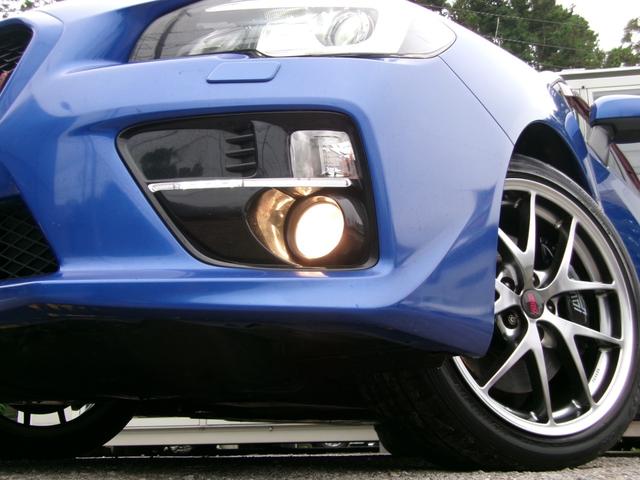 ＷＲＸ ＳＴＩ ＳＴＩ　タイプＳ　フルノーマル／純正ＢＢＳ１８インチアルミ／ビルシュタインダンパー／純正オプションＬＥＤアクセサリーライナー／ＳＤナビ／地デジＴＶ／Ｂｌｕｅｔｏｏｔｈ接続／ＤＶＤ再生／Ｂカメラ／ビルトインＥＴＣ／ＵＳＢ（10枚目）