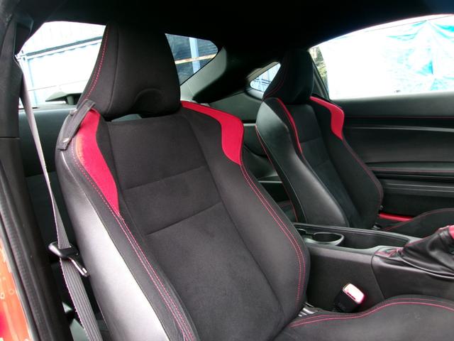 ８６ ＧＴ　ＴＲＤフルエアロ＆トランクスポイラー／ハイレスポンスマフラーＶｅｒ．Ｒ／ＲＡＹＳグラムライツ５７エクストリーム１８インチ／ＴＥＩＮローダウンスプリング／ＳＤナビ／地デジ／Ｂｌｕｅｔｏｏｔｈ／Ｂカメラ（61枚目）