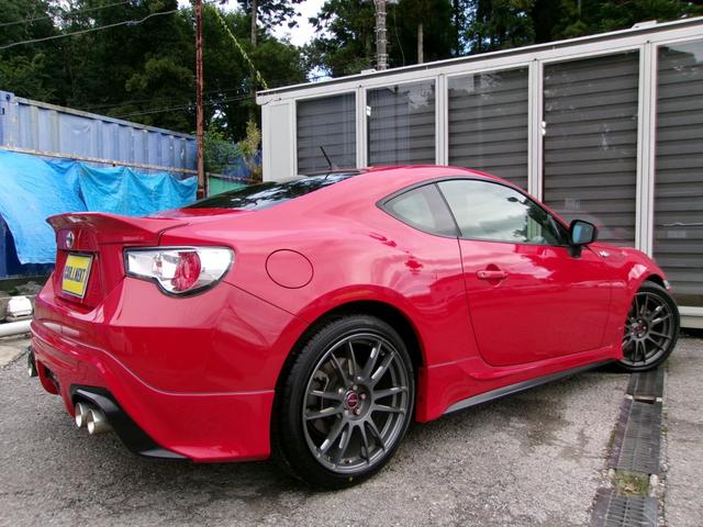 ８６ ＧＴ　ＴＲＤフルエアロ＆トランクスポイラー／ハイレスポンスマフラーＶｅｒ．Ｒ／ＲＡＹＳグラムライツ５７エクストリーム１８インチ／ＴＥＩＮローダウンスプリング／ＳＤナビ／地デジ／Ｂｌｕｅｔｏｏｔｈ／Ｂカメラ（78枚目）