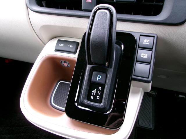 シエンタ ハイブリッドＺ　ワンオーナー／禁煙車／セーフティセンス／純正ナビ／ＯＰフルセグＴＶ／全周囲カメラ／ＯＰ純正１５インチアルミ／シートヒーター／アクセサリーコンセント／両側パワスラ／ＥＴＣ／７人乗り／ドライブレコーダー（48枚目）