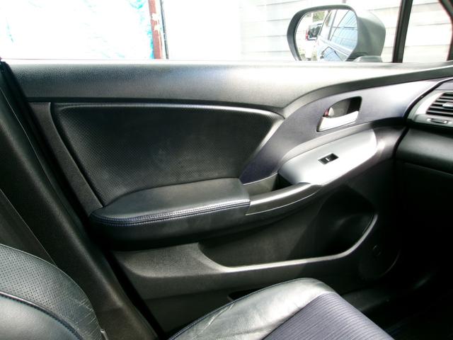オデッセイ アブソルート ワンオーナー/ホンダ純正インターナビ/地デジTV/Bluetooth/音楽録音/DVD再生/バックカメラ/クルーズコントロール/ステアリングリモコン/パドルシフト/ドライブレコーダー/キーレス/HID(49枚目)
