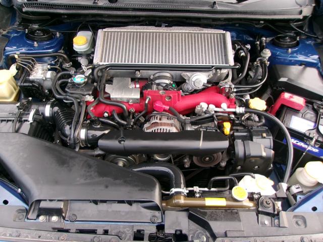 絶版！名機ＥＪ２０！コンディションの良い個体は年々少なくなって来ています。今のうちにハイパワーターボ＋４ＷＤの鬼加速と走りを思う存分楽しんで下さい！剥がれがちなインマニの結晶塗装も綺麗な状態です♪