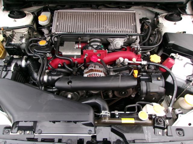 絶版！スバルが誇る名機ＥＪ２０搭載！ハイパワーターボエンジンならではの強烈な加速は一度乗ったら病みつきになる事待ったなしです！これから生産される事は無いエンジンですので、今のうちに楽しんで下さい！