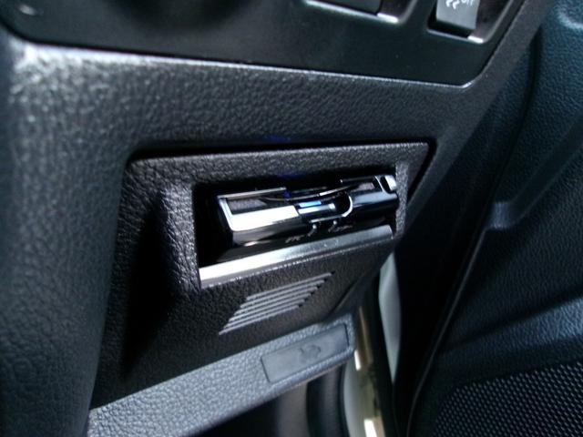 高速道路を利用されるドライバーさんには必需品のＥＴＣも、もちろん装備されています！料金所のゲートをノンストップで通過出来ますので、ストレスフリーに高速道路をドライブする事が可能です♪