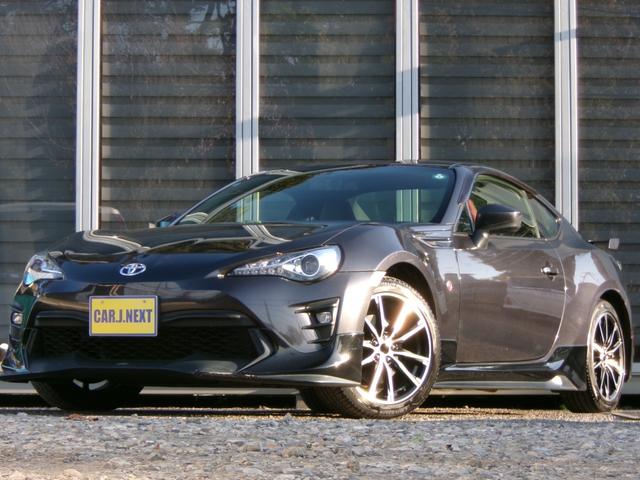 ８６ ＧＴリミテッド　ワンオーナー／ＴＲＤフロントスポイラー＆サイドスカート＆リアバンパースポイラー／柿本ＣｌａｓｓＫＲ４本出しマフラー／ＬＥＤスモークテール／シートヒーター／ハーフレザーシート／プッシュスタート／ＥＴＣ（2枚目）