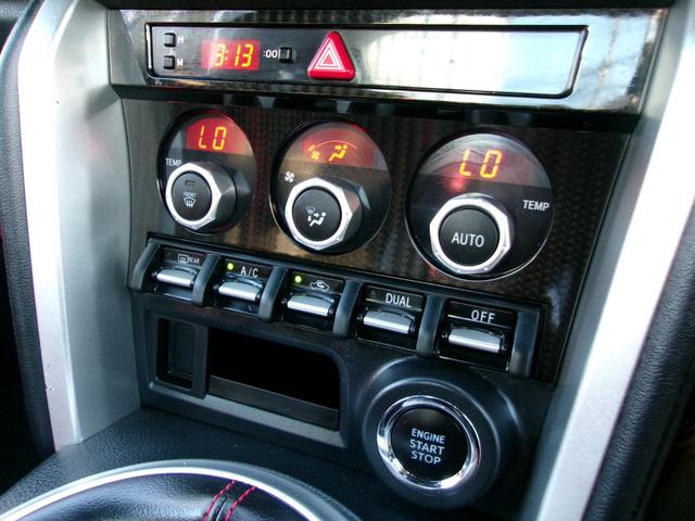 ８６ ＧＴリミテッド　ワンオーナー／ＴＲＤフロントスポイラー＆サイドスカート＆リアバンパースポイラー／柿本ＣｌａｓｓＫＲ４本出しマフラー／ＬＥＤスモークテール／シートヒーター／ハーフレザーシート／プッシュスタート／ＥＴＣ（48枚目）