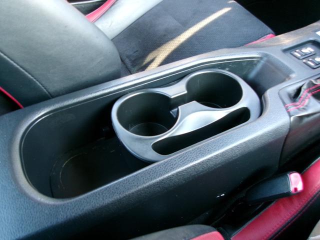 ８６ ＧＴリミテッド　ワンオーナー／ＴＲＤフロントスポイラー＆サイドスカート＆リアバンパースポイラー／柿本ＣｌａｓｓＫＲ４本出しマフラー／ＬＥＤスモークテール／シートヒーター／ハーフレザーシート／プッシュスタート／ＥＴＣ（53枚目）